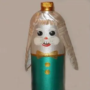 Hare egy műanyag palack
