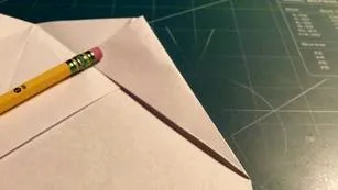 10 Ways, hogy kell egy papír repülőgép, video, grafikonok