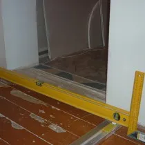 Szóló, a laminált a fa padló, rétegelt lemez és anélkül