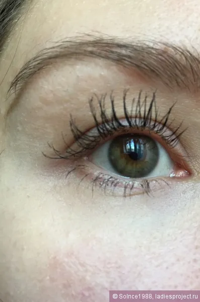 Mascara Dior Diorshow (hang száma 090 fekete) - vélemények, fényképek és ár