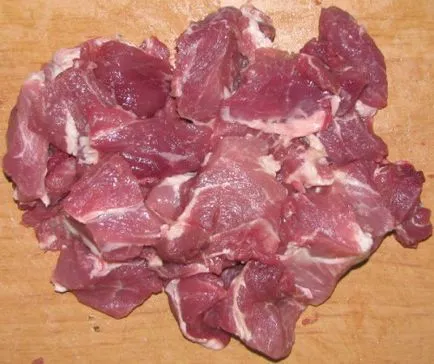 Hús pörkölt burgonya a sütőben (burgonya) Sült burgonya hússal a sütőben