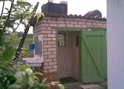 5 Ways, hogy építsenek egy nyári zápor, hogy a saját kezébe