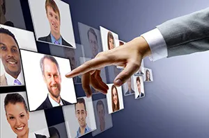 Outstaffing azt leegyszerűsítve és a szerződés ki személyzeti, amely modellként szolgálhat a személyzet (szerződéses) Outstaffing azt leegyszerűsítve és a szerződés ki személyzeti mintául személyzet