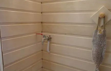 Bath tégla kezével fotó lépésről lépésre (tégla) Bath tégla kezével fotó lépésről lépésre