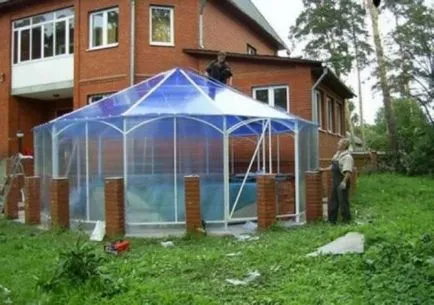 Pavilonok saját kezűleg, így grill, fémből, fából, hogyan lehet a rendszer szakaszos