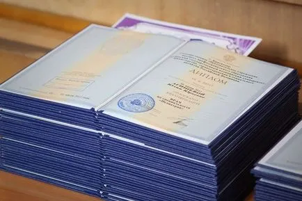 Cél irány az egyetem, hogy hogyan lehet eljutni a kívánt irányba az egyetemeken Moszkva
