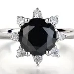 Black Stone (50 fotó) nyakláncok és gyűrűk féldrágakő, mint az úgynevezett egy gyűrű, a lista ékszerek