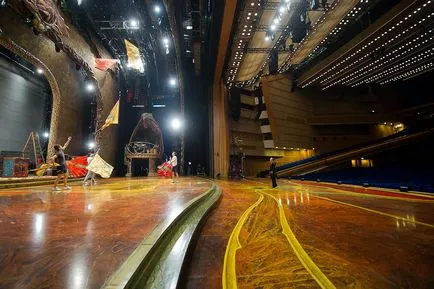 Cirque du soleil leglátványosabb show történetében a cirkusz, fotó hírek (Cirque) Cirque du soleil leglátványosabb show történetében a cirkusz, fotó hírek