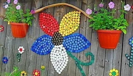 Díszítsd a kerítés kezével