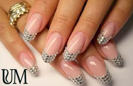 Nail Art Design (manikűr) strasszokkal 2017 rövid körmök fotók (strassz) Design körmök (manikűr) strasszokkal 2017 rövid körmök fotók