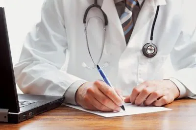 Flemoxin Solutab a gyermekek számára, amely kezeli, használata és mellékhatások beadva (flemoksin) Flemoksin soljutab gyerekeknek, amely kezeli a használat és mellékhatások beadva