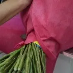 Hogyan készítsünk egy csokor hullámpapír