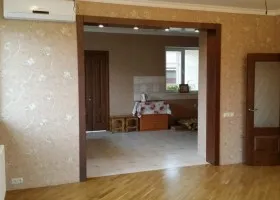 Hogyan lehet az ajtóban, kezét