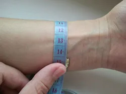 Hogyan állapítható meg, hogy milyen típusú szervezetben a csuklóját, és nem csak