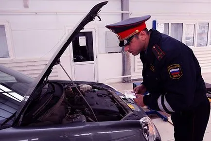 Hogyan hagyja el a termet a alvázértékesítésből részletes útmutatást, hogyan kell tárolni a számokat a gép, vázák (hogyan kell tartani az autót szám) Hogyan hagyja el a termet a alvázértékesítésből részletes utasításokat, hogyan kell tartani a gépház, vázák