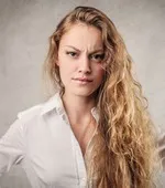 Hogyan lehet túlélni a „válás” barátnőjével - barátnője veszekedés, veszekedés, veszekedés barátnőmmel (barátnőm) Hogyan lehet túlélni a „válás” barátnőjével - barátnője veszekedés, veszekedés, veszekedés I barátnőjével