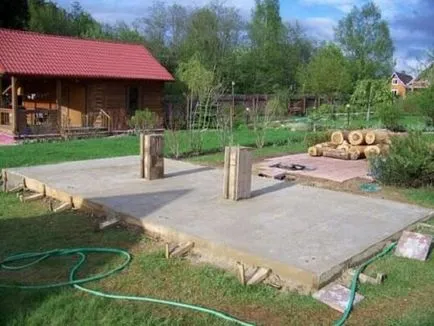Hogyan építsünk egy pavilon az országban saját kezűleg