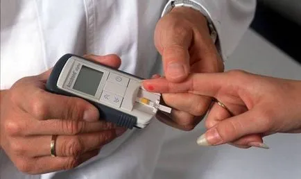 Hogyan mérjük a vércukor vércukormérő lépésről lépésre, ortodar (vér) Hogyan mérjük a vércukor vércukormérő lépésről lépésre, ortodar