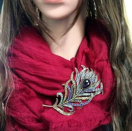 Hogyan kell viselni egy brosst a ruháján, jumper - 70 fotó ötletek (kitűző) Hogyan kell viselni egy brosst a ruháján, jumper - 70 fotó ötletek