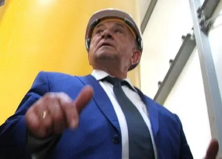 Menj be az árnyékban vagy közeli