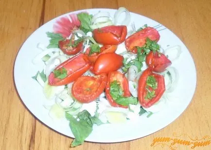 Főzni szárított paradicsom, hogyan kell csinálni, és mit kell cserélni - saláta recept egy fotó
