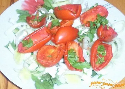 Főzni szárított paradicsom, hogyan kell csinálni, és mit kell cserélni - saláta recept egy fotó