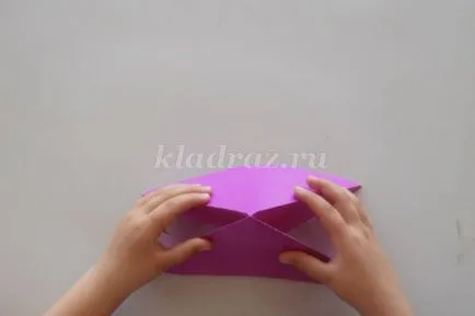 Hogyan készítsünk egy tulipán a papír kezét szakaszokban a gyermekek számára (papír) Hogyan készítsünk egy tulipán a papír kezét szakaszokban gyerekeknek