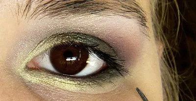 Lehetőségek esti make-up barna szeme fotókkal és videó