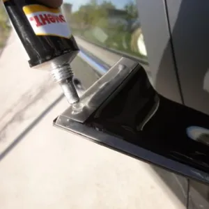 Hogyan telepítsük a Car lamellákkal önállóan, vagy hamis számlákat