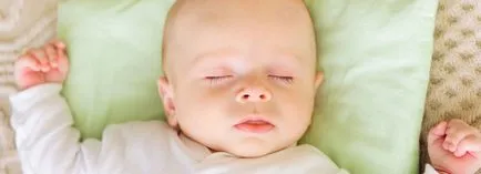 Hogyan tegye az újszülött aludni - rázás, és nem sok baba alszik és milyen pozícióban (újszülött) Hogyan tegye az újszülött aludni - rázás, és nem sok baba alszik és milyen helyzetben
