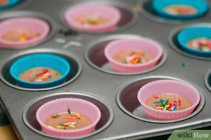 Hogyan kell sütni a muffin szilikon formák darabolva