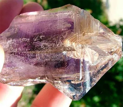 Kő rauchtopaz - ingatlan érdekli a jelei az állatöv és egyéb tulajdonságait karakter (megfelelő) Kő rauchtopaz - ingatlan érdekli a jelei az állatöv és egyéb tulajdonságait karakter