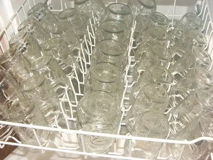Konzervált zöldborsó otthon és pácolt, sterilizálás nélküli, fagyasztott