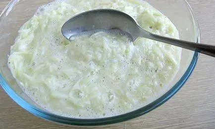 A piacon vásárolt cukkini, sajt és paradicsom ... így ízletes snack-torta, amit valaha próbáltam (bors) A piacon vásárolt cukkini, sajt és paradicsom ... így ízletes snack-torta, amit valaha kóstoltam,