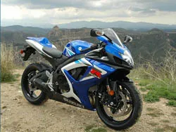 Formái és típusú motorkerékpárok, különösen, kontraszt és kinevezés (motorkerékpárok) Formái és típusai motorkerékpárok, különösen a különbség, és a kinevezését