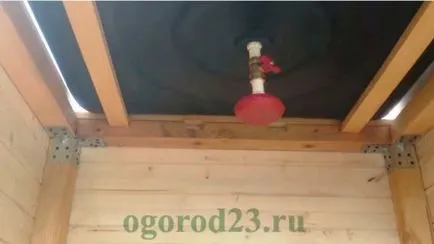 Kültéri zuhany az ország saját kezűleg - a fotó és méretek