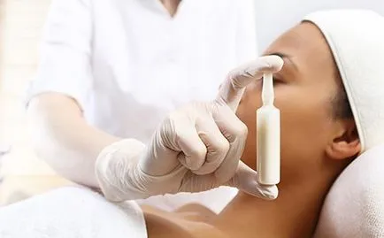 Arc maszk a C-vitamin otthon részesülnek a ampullákban és por receptek (feltételek) Arc maszk a C-vitamin otthon részesülnek a ampullákban és por receptek
