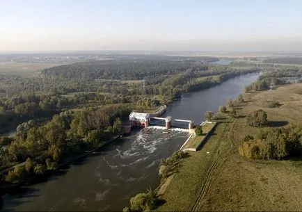 Ahol a víz áramlik csapok és miért moszkoviták azt tanácsolják, hogy ne féljen, hogy igyon a projekt