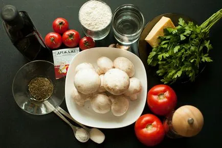 Pizza gombával és koktélparadicsommal, samgurman