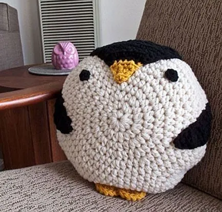 Párnák játékok saját kezűleg (minták és kötés rendszer) (Pattern párna játék formájában) Párnák játékok saját kezűleg (minták és kötés rendszer)