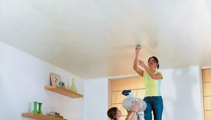 A felső határ a műanyag panelek választani, és a saját kezébe (kiválasztás) A felső határ a műanyag panelek választani, és a saját kezébe
