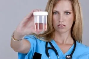 Az okok, hogy a nők a vizelet a vér, amely vérvizelés (vér a vizeletben az oka a nők) Az okok, hogy a nők a vizelet a vér, amely hematuria