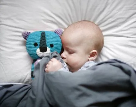 A gyermek nem alszik jól, hogyan kell létrehozni egy jó éjszakai alvás a baba (baba) A gyermek nem alszik jól, hogyan kell létrehozni egy jó éjszakai alvás kisgyermek