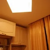 Felújított konyha a lakás az ő keze (Kitchen Hruscsov fotó) Felújított konyha a lakásban kezével