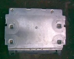 Javítás a motor ECU, javítsa a saját kezét (javítás) Javítás a motor ECU, javítsa a saját kezét