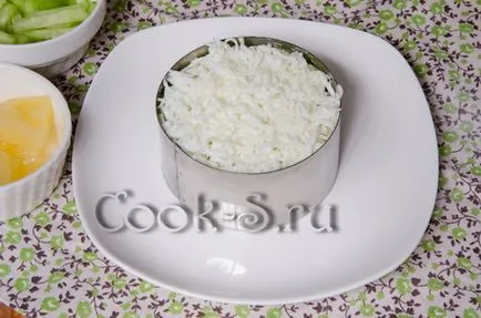 Saláta „fiesta” csirke, ananász és gombák - lépésről lépésre recept fotókkal, saláta (recept) Saláta „fiesta” csirke, ananász és gombák - lépésről lépésre recept fotókkal, saláták