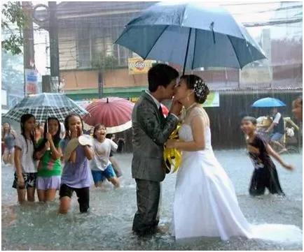 A legszokatlanabb esküvői szertartás, esküvői portál №1 (esküvő) A legszokatlanabb esküvői szertartás, esküvői portál №1