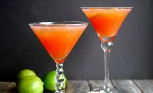Mi ital martini bianco tanácsot a szakemberek, hagyományok, hogyan szolgálja martinit (benyújtja) Mi ital martini bianco tanácsot a szakemberek, hagyományok, hogyan szolgálja a martini,