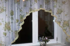 Függönyök a konyhában kezével minták, rajzok, fotók