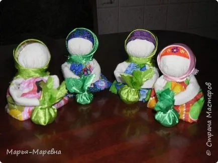 Szláv babák, amulettek, ország művészek (meghatározandó) Szláv babák, amulettek, ország művészek